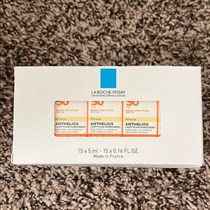 Anthelios Mineral Light Fluid Sunscreen SPF 50 - White